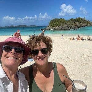 Meet your Posher, Donna